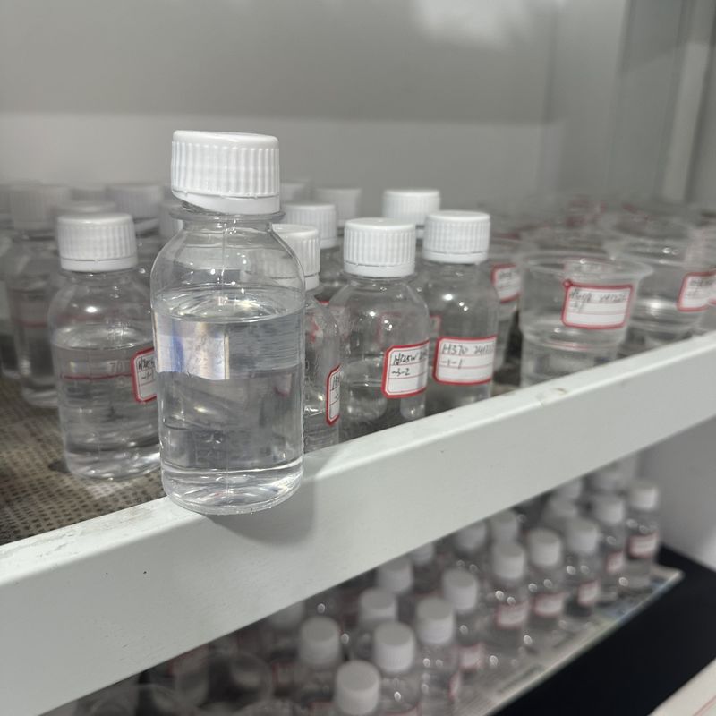 목재 마감재에 적용되는 멜라민 함량 99%의 산성 pH를 가진 90% 메틸화 멜라민 포름알데히드 수지